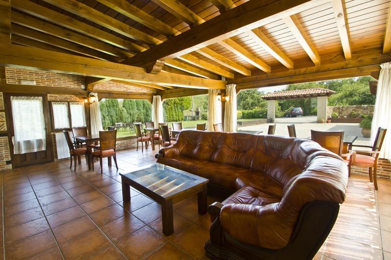 Hospedaje Granada San Vicente De La Barquera Zewnętrze zdjęcie
