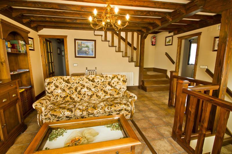 Hospedaje Granada San Vicente De La Barquera Zewnętrze zdjęcie
