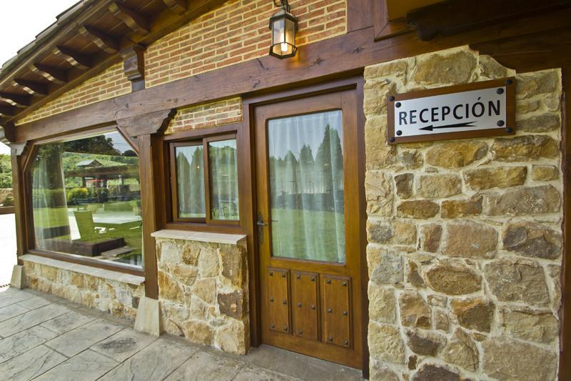 Hospedaje Granada San Vicente De La Barquera Zewnętrze zdjęcie